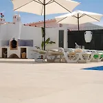 Oura Beach