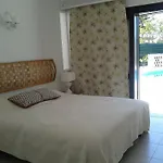 Oura Beach منتزه العطل *
