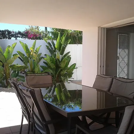 Oura Beach Holiday park *