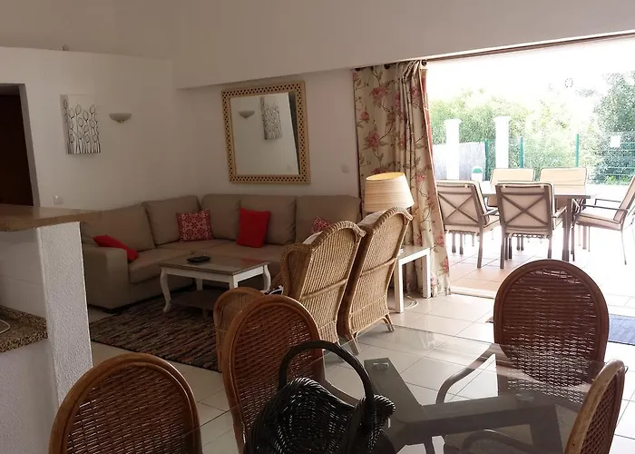 Πάρκο διακοπών Oura Beach *