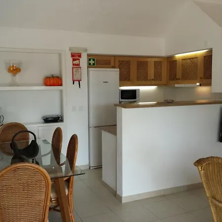 Village de vacances Oura Beach *