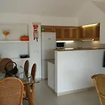 Tatil parkı Oura Beach *